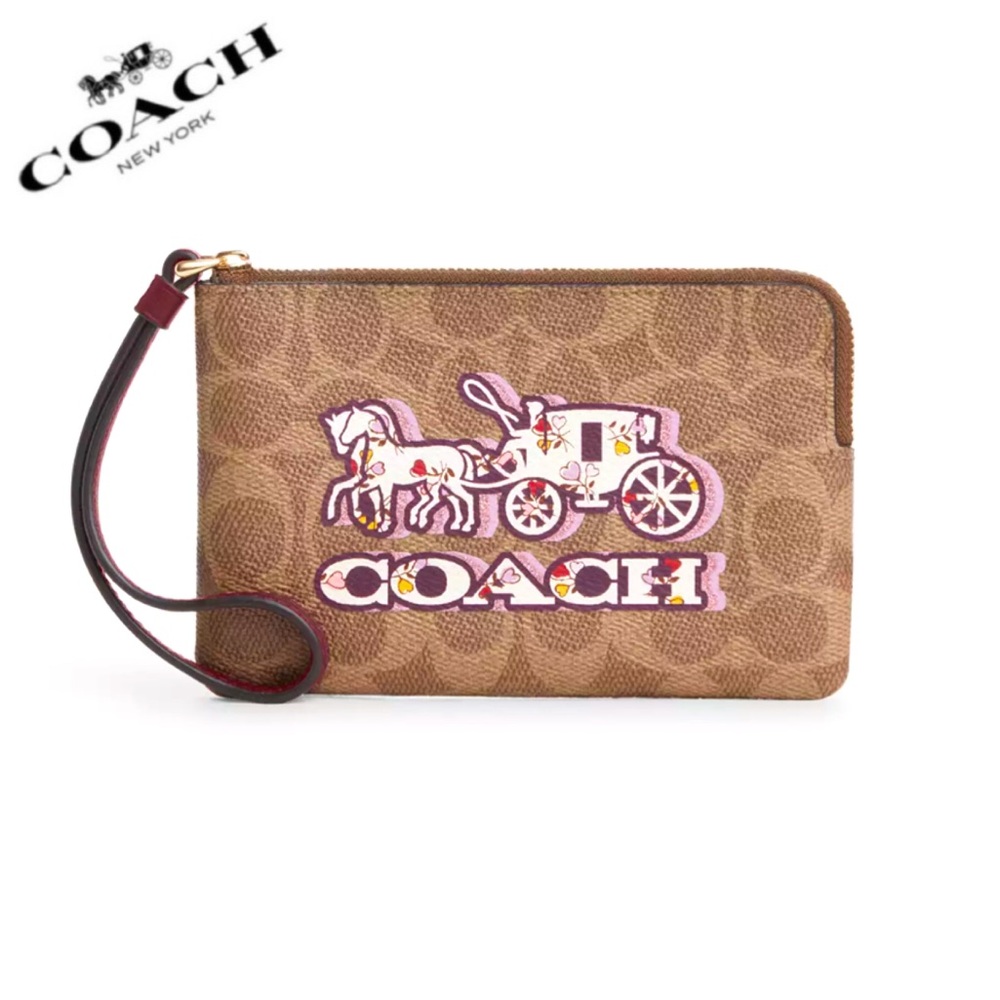 NWT COACH Corner Zip‎ Wristlet In Signature Canvas With Horse And Carriage Print